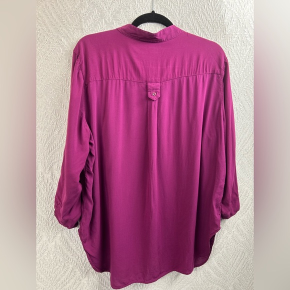 Intro Pullover tunic / Henley-style blouse. - Picture 3 of 10